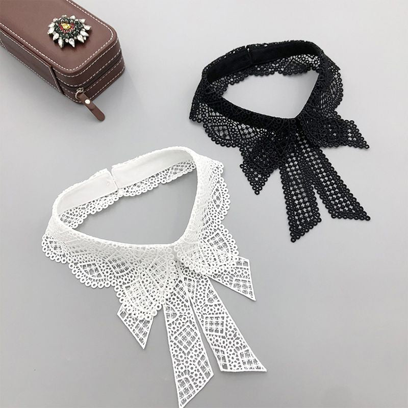 Fashion Embroidered Fake Collar