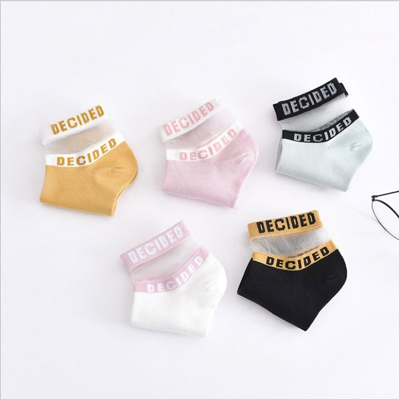 Contrasting Letter Lace Socks