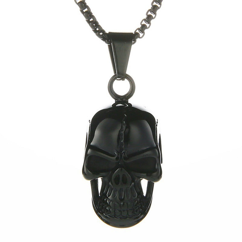 Folbom- Oversized Skull Necklace