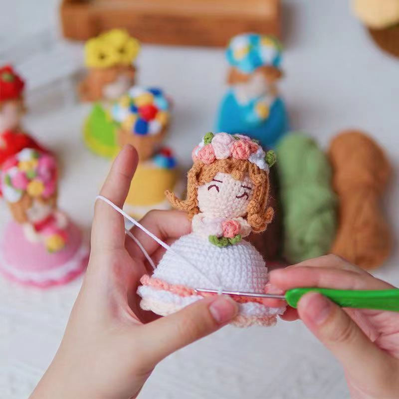 Hand-woven Diy Dress-up Bride Doll