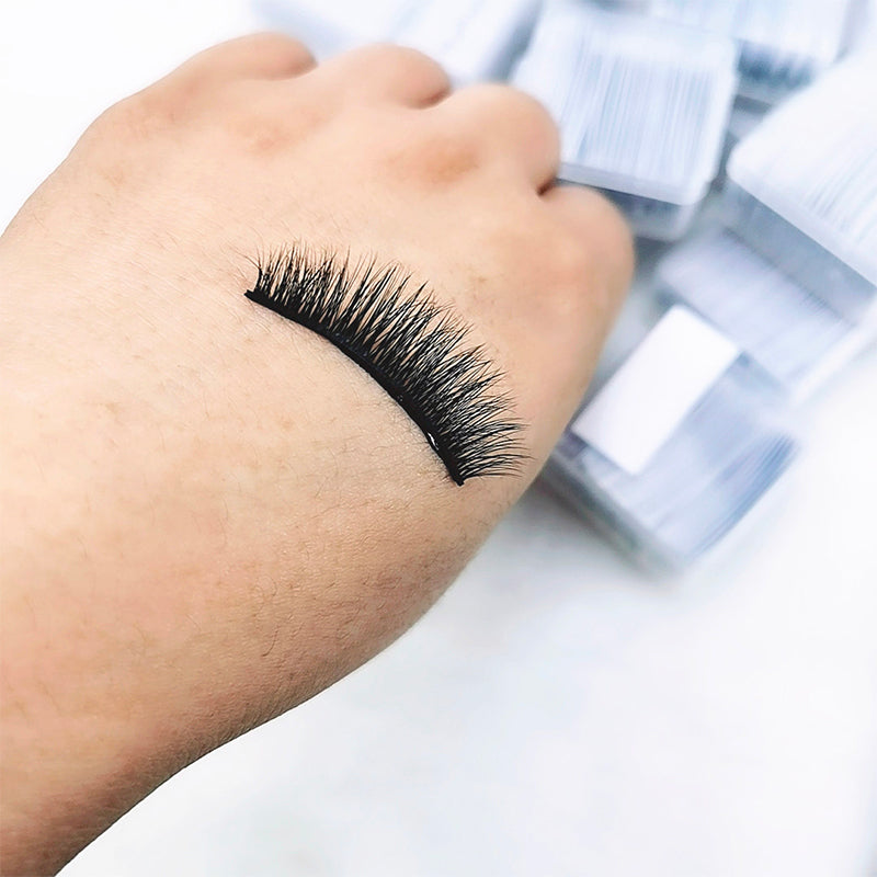 Self-adhesive Eyelash Jelly Strips