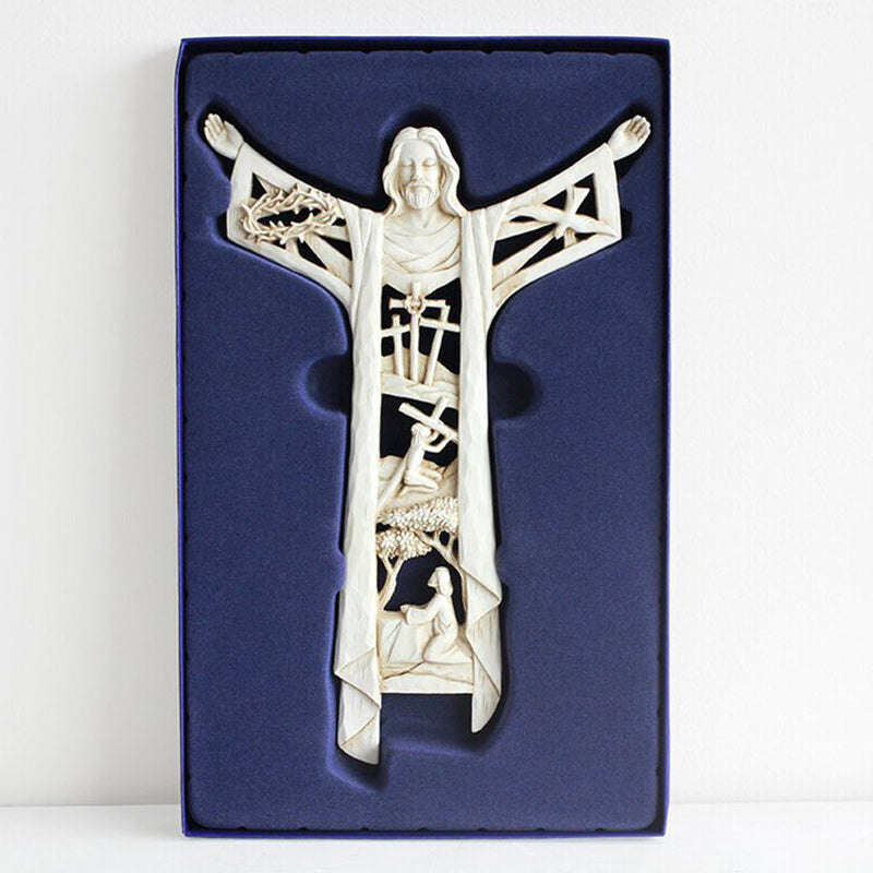 A Risen Christ Wall Cross & Last Supper Wall Cross