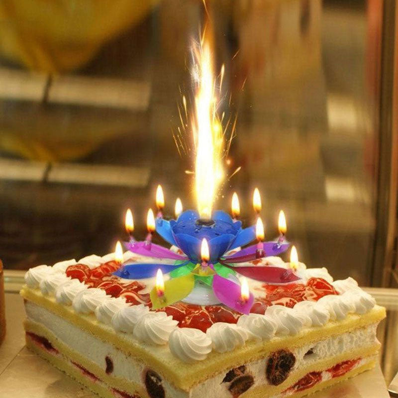 Cake Spin Candle