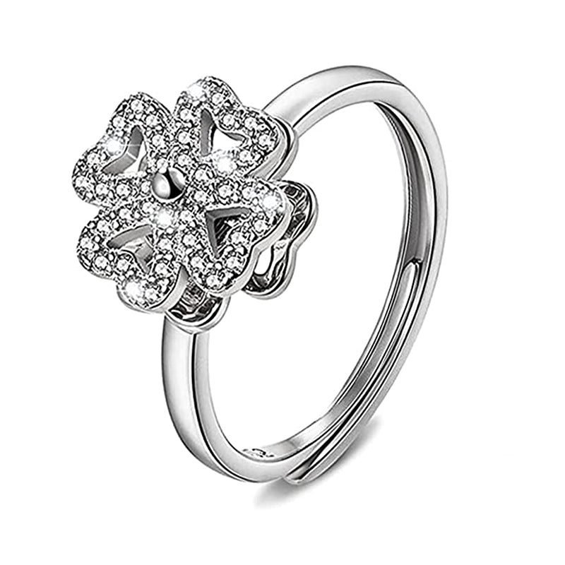 Rotating Clover Ring