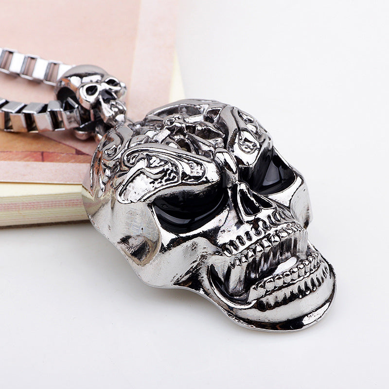 Folbom- Skull Pendant Necklace