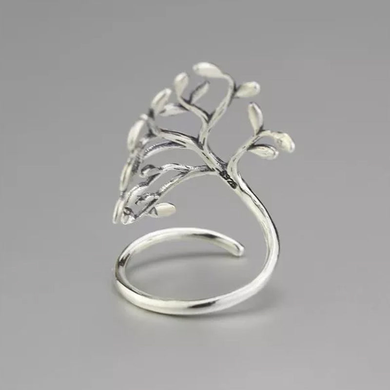 Green Leaf Branch Ring