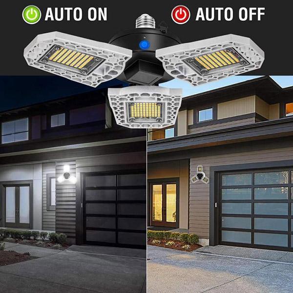 Three-Leaf Garage Light