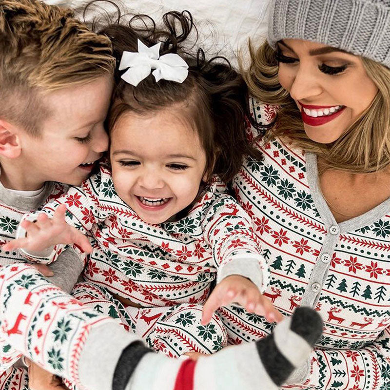 Print Family Matching Christmas Pajamas