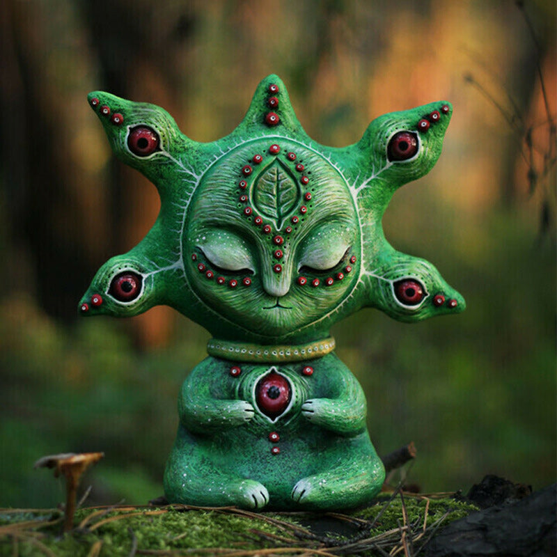 Cartoon Alien Three Eye Resin Ornament