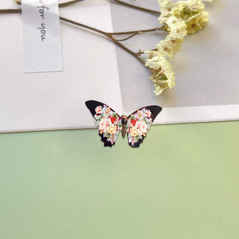 🦋Wooden Butterfly Brooch