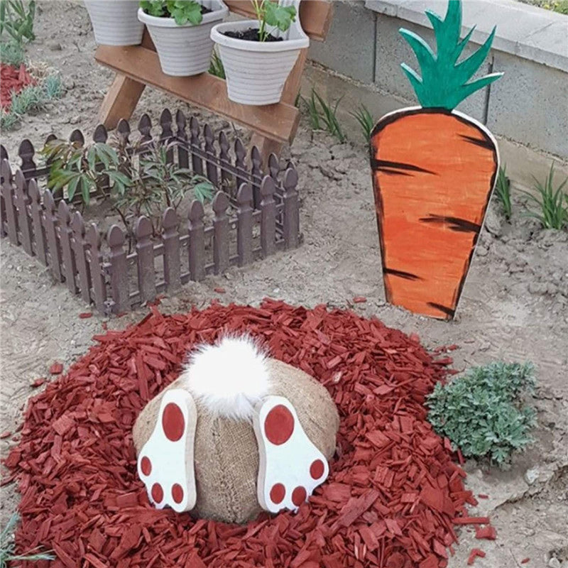 Easter Bunnies and Carrots Ornaments