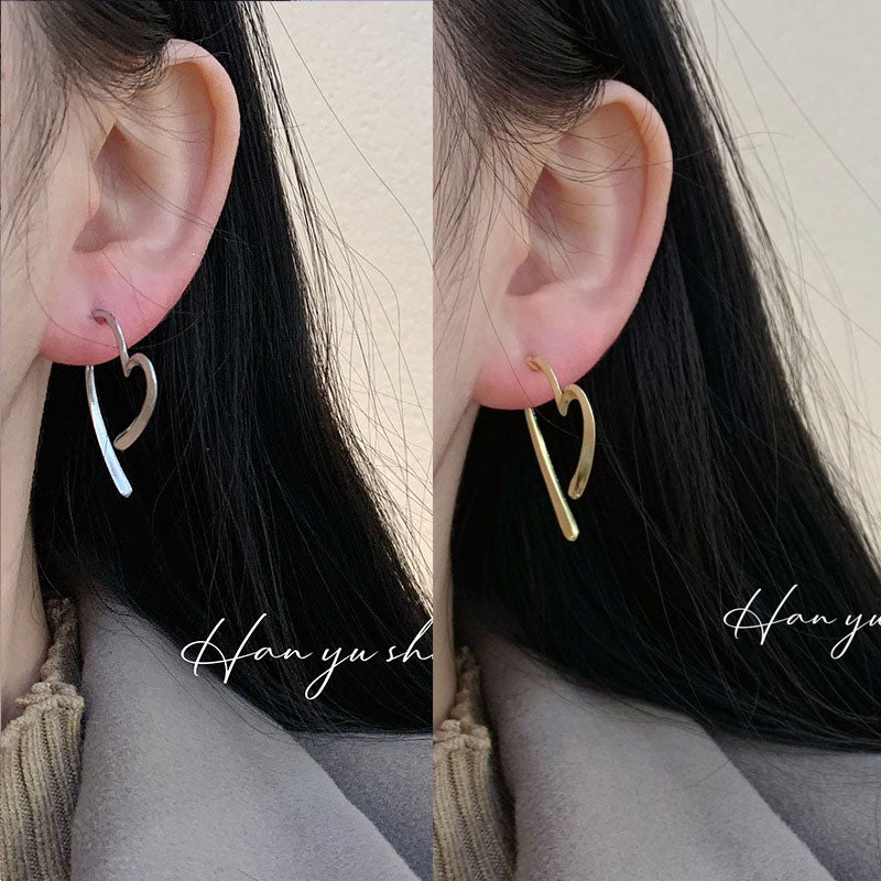 Love Ear Clip