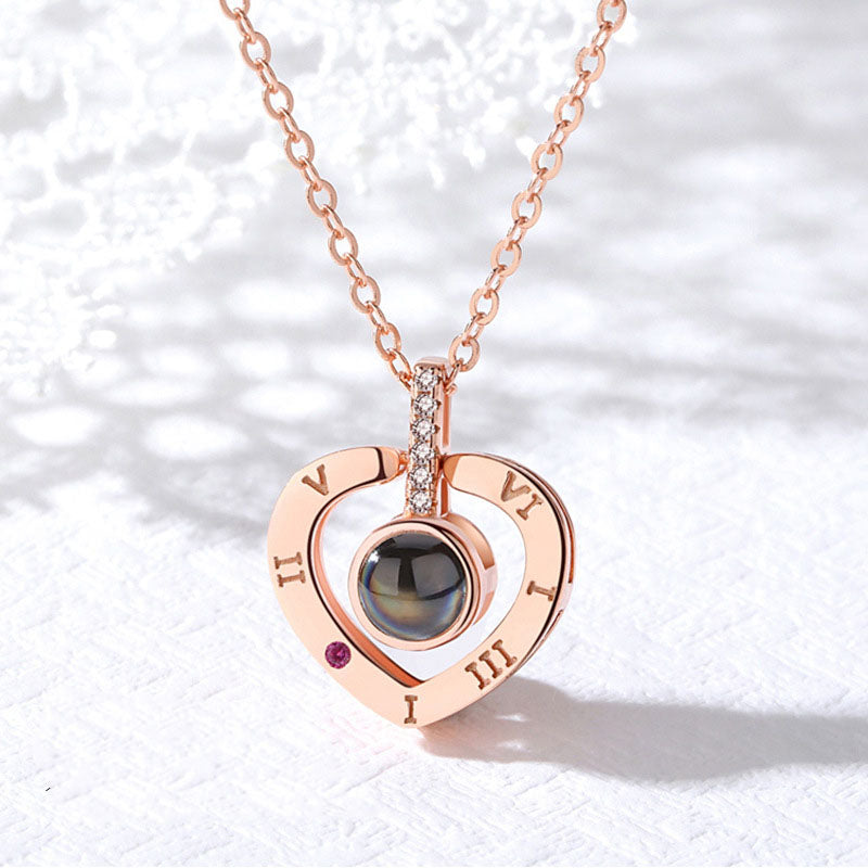 Heart / Round Pendant Necklace for Women